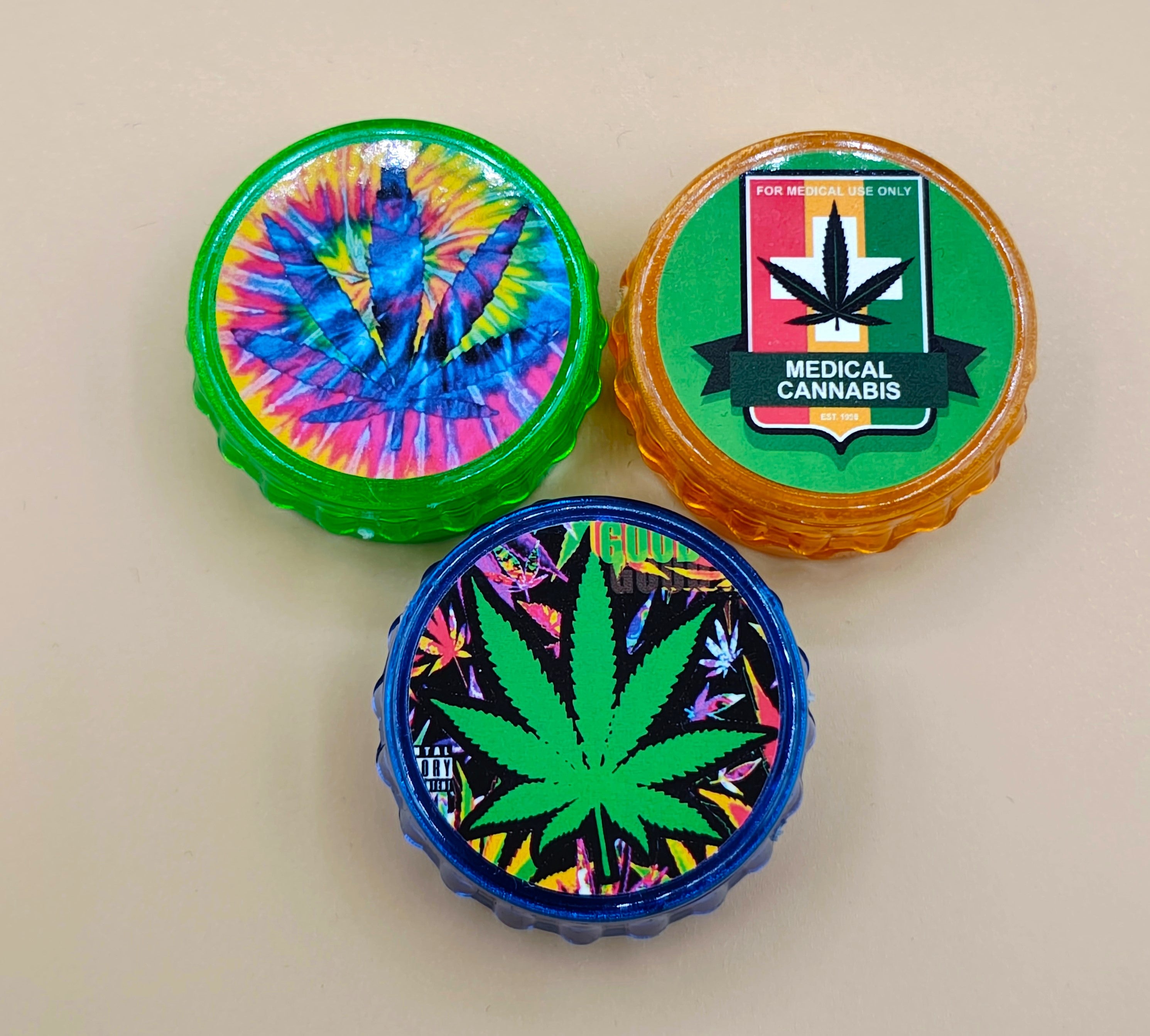 Malá plastová drtička.