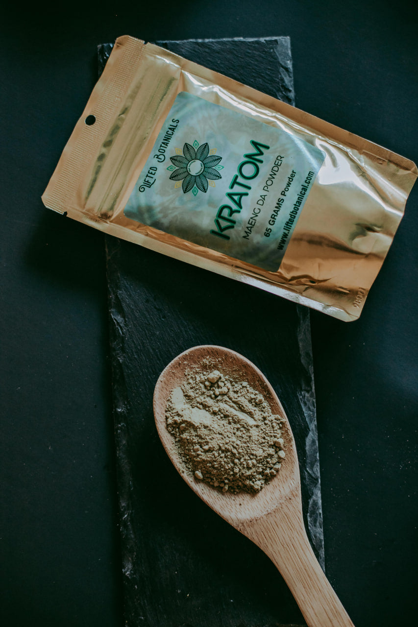 Kratom: Vše, co potřebujete vědět, než ho vyzkoušíte