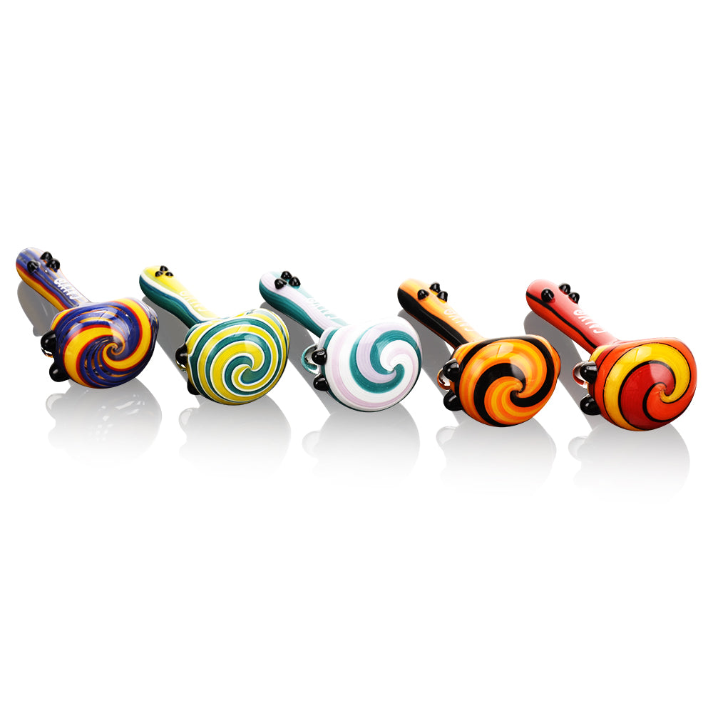 Barevné skleněné dýmky